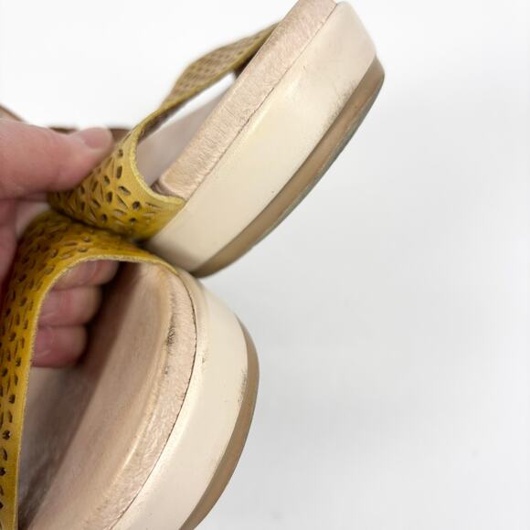 Pikolinos Mykonos Platform Wedge Sandals 39 8.5 Perforated Leather Shoes Yellow - Picture 4 of 11